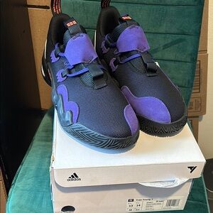 Adidas Trae Young 1 - Black and Purple
